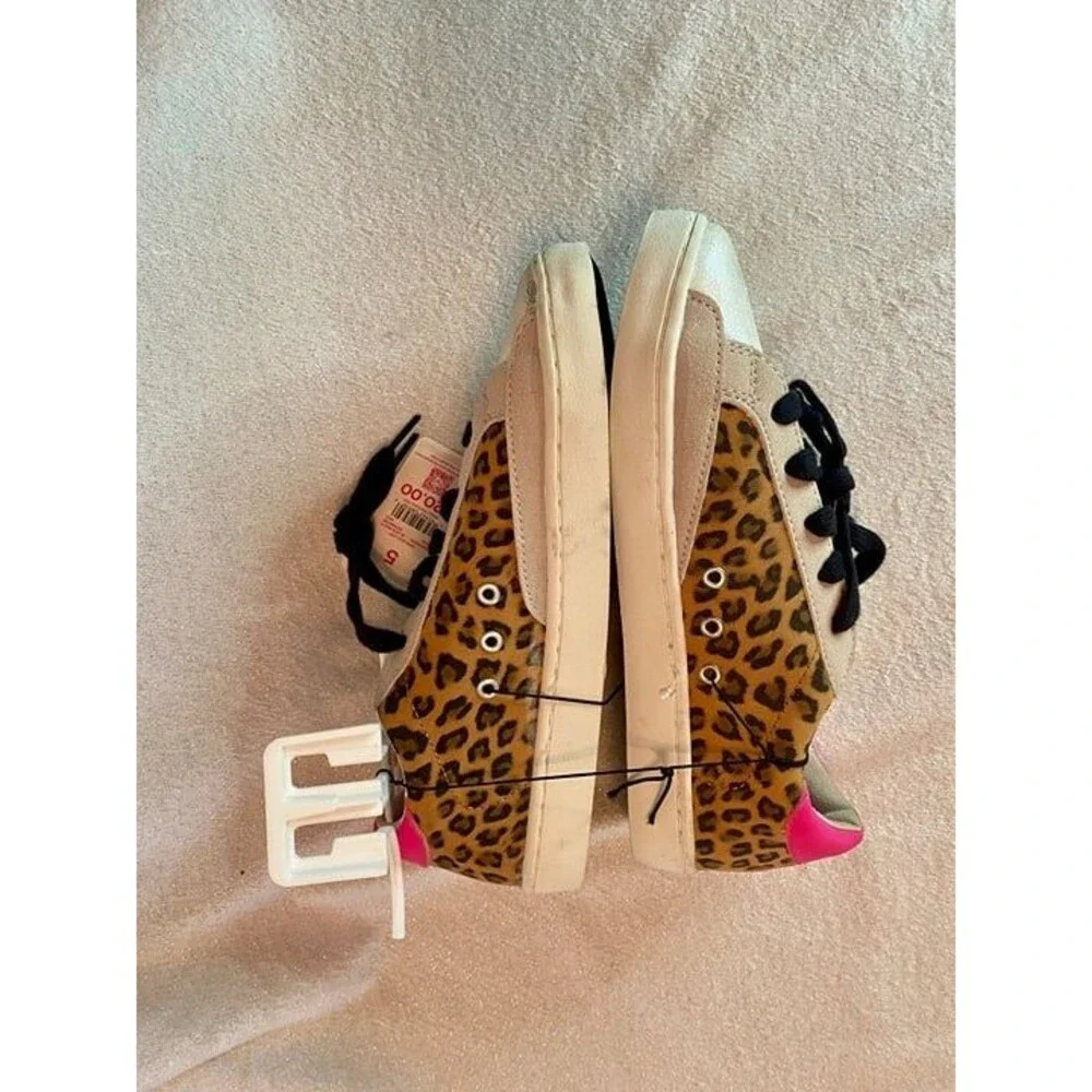 NWT Big Girls Justice Sport Cheetah Print Shoes. Size 5